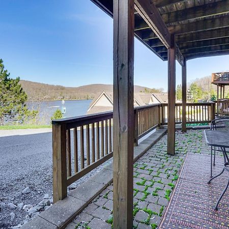 Deep Creek Lake Townhome With Deck And Water Views Oakland ภายนอก รูปภาพ