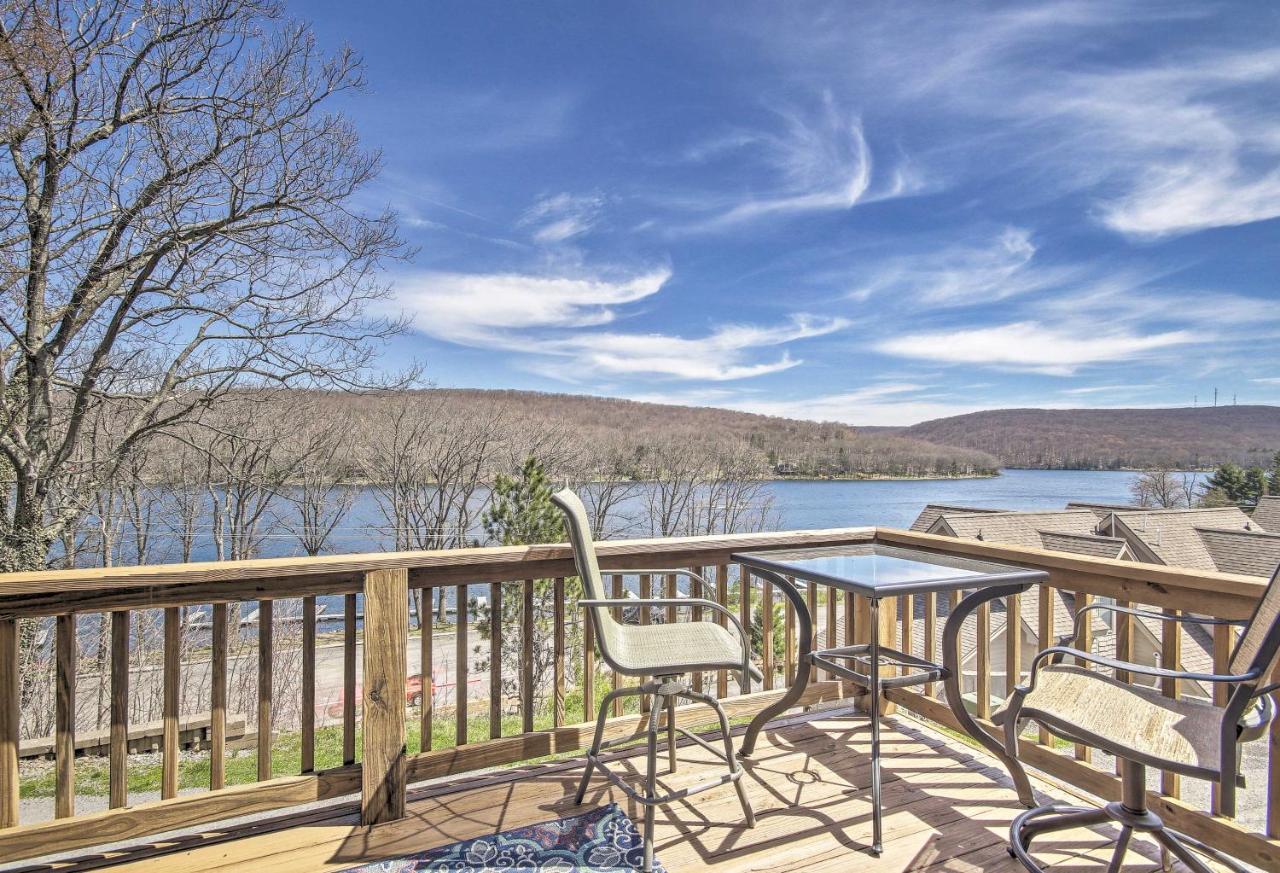 Deep Creek Lake Townhome With Deck And Water Views Oakland ภายนอก รูปภาพ